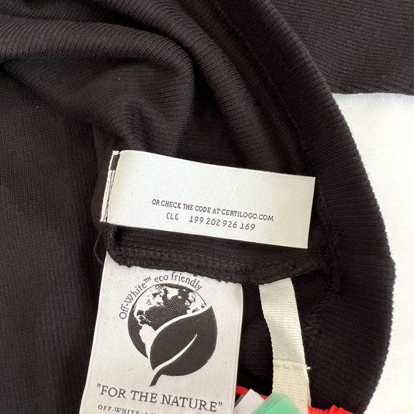 Off-White Black Logo Stamp-Print Ribbed Crop Tee - Picture 4 of 8